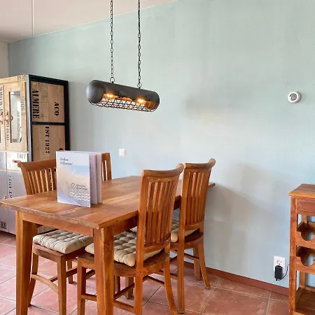 Callantsoger Staete A112 公寓 *